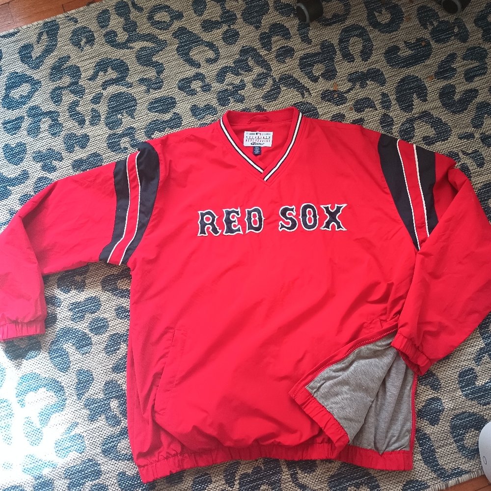 Red Sox pullover jacket size Large, bottom side zip, lined.
